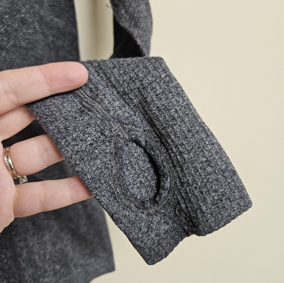 Lululemon Swiftly Tech Long Sleeve Top Gray Thumb Holes Athleisure Athletic Wear - Picture 9 of 9